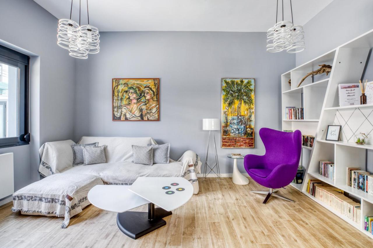Spacious Flat With Courtyard And Private Parking! Αθήνα Εξωτερικό φωτογραφία